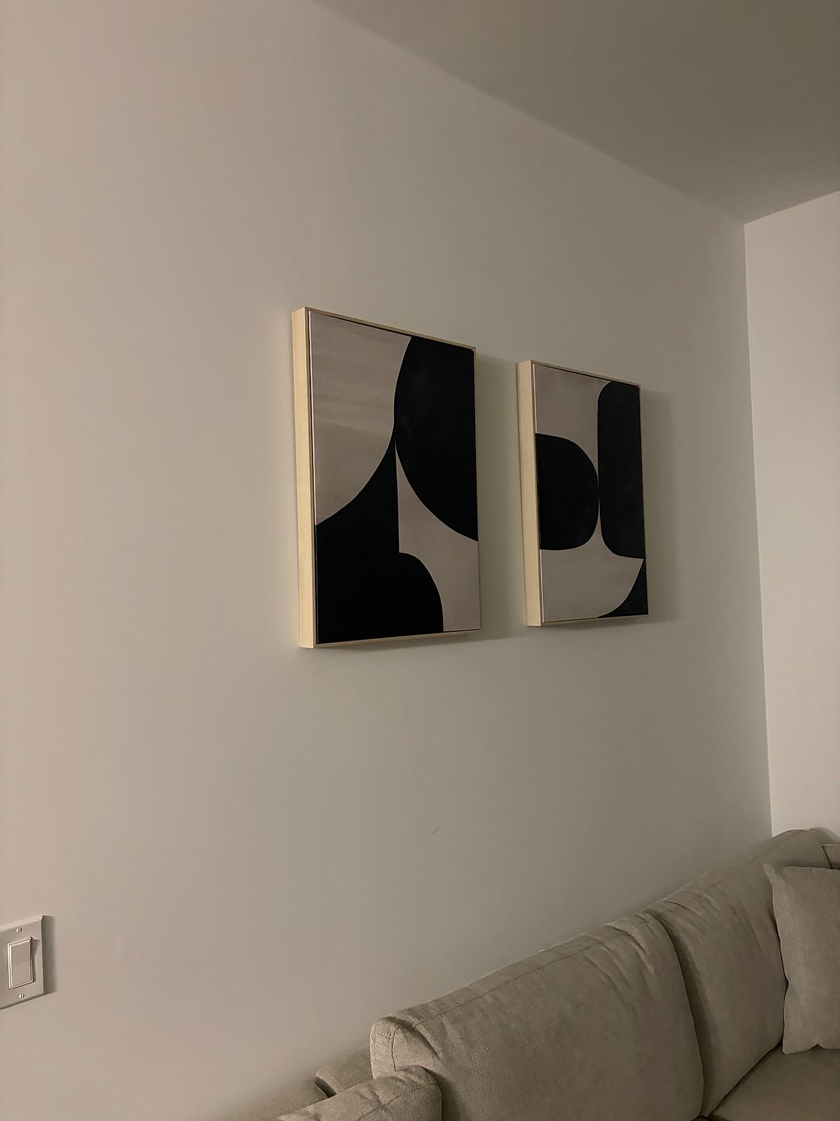 Abstract Canvas Mounting Living Room